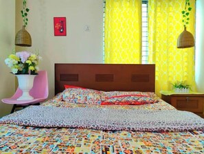 1 bedroom - 🌼SUN SHINE ROOM,NEAR LALMATIA MOHAMMADPUR (Dhaka)