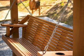 Property grounds - Hobbit Hideaway - Do Something Different! (Marietta)
