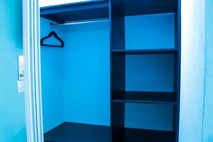 Premium Room, 1 Queen Bed | Iron/ironing board, free WiFi, bed sheets