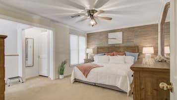 3 chambres, fer et planche à repasser, Wi-Fi gratuit, draps fournis