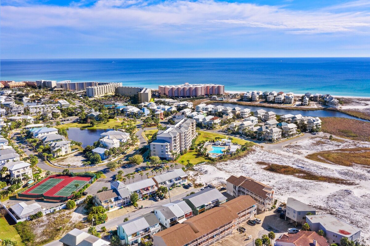 Photo 30 of Beach Side Destin Retreat