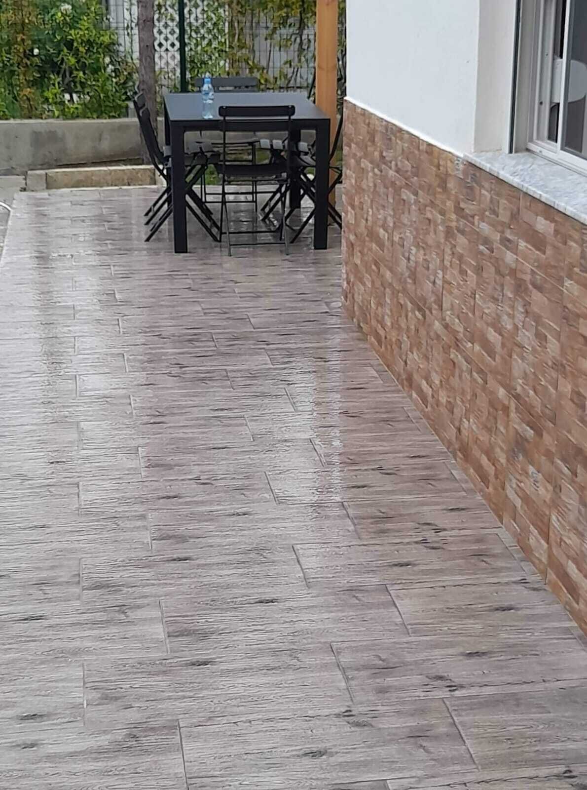 Ulkoruokailutilat