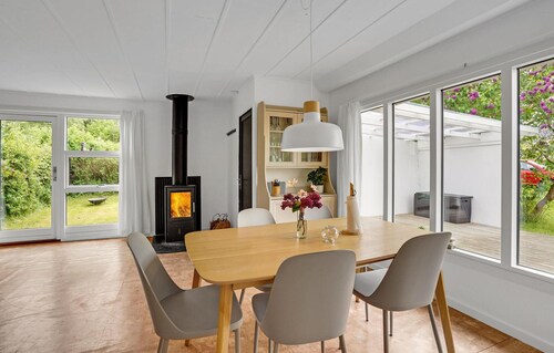 3 bedroom nice home in Hejls