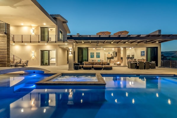 Outdoor pool, a heated pool