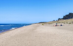 Plage à proximité, pêche sur place