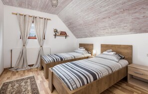 4 bedrooms, in-room safe, free WiFi, bed sheets