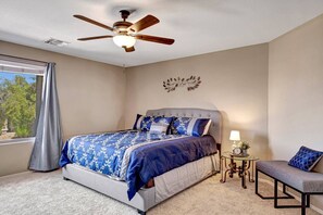 3 Schlafzimmer, Schreibtisch, Bügeleisen/Bügelbrett, kostenloses WLAN