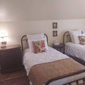 3 sovrum, skrivbord, strykjärn/strykbräda och gratis wi-fi