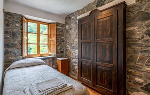 4 Schlafzimmer, Reisekinderbett, kostenloses WLAN
