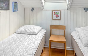 3 bedrooms, WiFi (free) - Pet friendly home in Hvide Sande with sauna (Hvide Sande)
