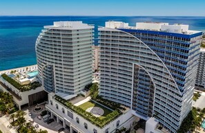Exterior - W Hotel - Beachfront 2 bedroom oasis (Fort Lauderdale)
