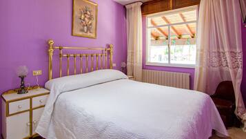 3 camere, ferro/asse da stiro, culla da viaggio, Wi-Fi gratuito