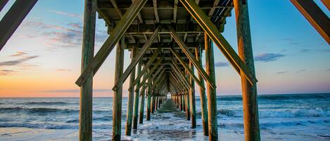 المنطقة المحيطة بالمنشأة