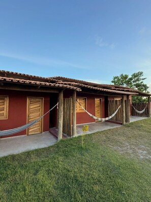 Exterior - Beautiful Dendê Chalet 5 min from Corumbau Beach (Prado - Corumbau)
