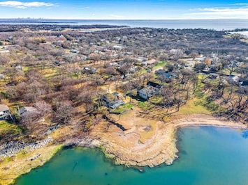 Image of Modern Lakefront Loft! Private Beach & Water Toys