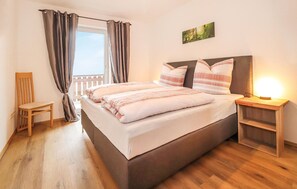 2 Schlafzimmer, Reisekinderbett, Internetzugang