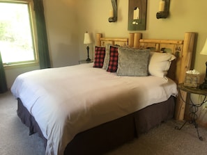 3 bedrooms, free WiFi, bed sheets