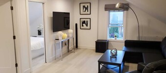 Large 2BR, new beautiful modern fully renovated apt just off Main St. Picton