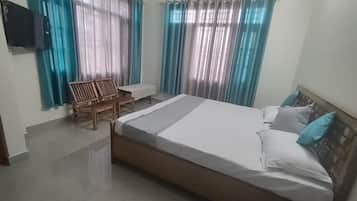 4 bedrooms, WiFi