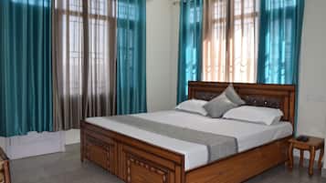 4 bedrooms, WiFi