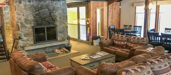 Dog Friendly Chalet in the Woods w/ Pool, Mt. Snow, VT