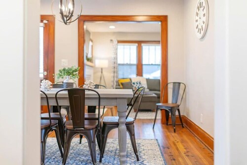 Pet-Friendly Bristol Home · Fenced Yard · Sleeps 6