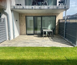Outdoor dining - 2701 - Strandwiese 16 - Apartment 2701 in the Strandwiese (Dahme)