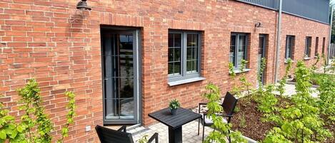 تناول الطعام بالخارج