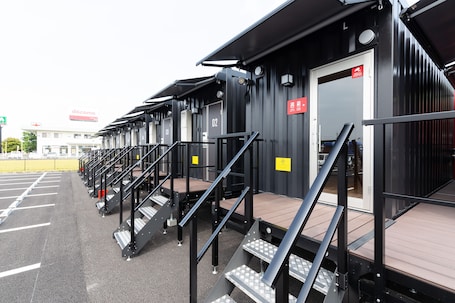 Exterior. HOTEL R9 The Yard Kohoku