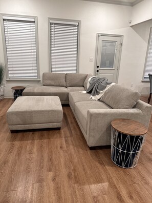 Älytelevisio, kirjoja