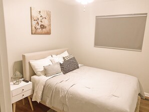4 Schlafzimmer, Schreibtisch, Bügeleisen/Bügelbrett, kostenloses WLAN