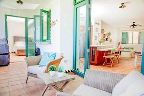 2 habitaciones, wifi gratis y ropa de cama 