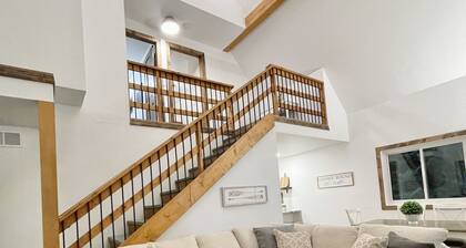 Door County Forest Chalet, Walk to Beach/Town