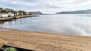 Playa en los alrededores