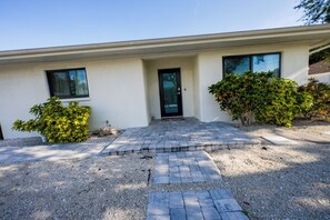 Exterior detail - Beach house Nokomis (Nokomis)