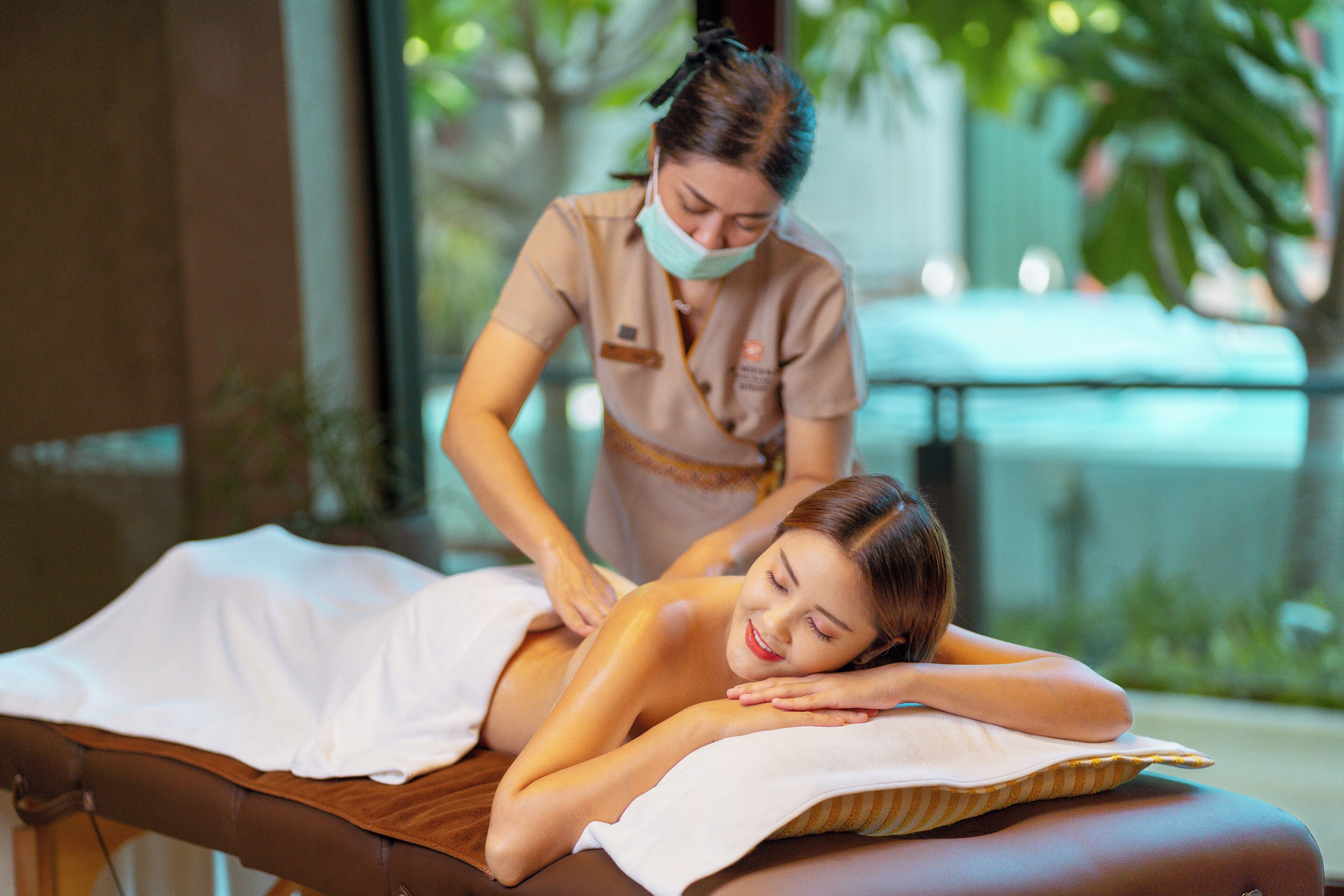 Tratamientos corporales, masajes de tejido profundo, masajes suecos