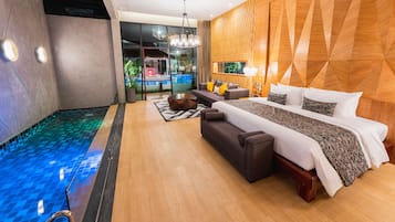 Deluxe Pool Villa with Pool Access | 1 bedroom, minibar, in-room safe, blackout drapes