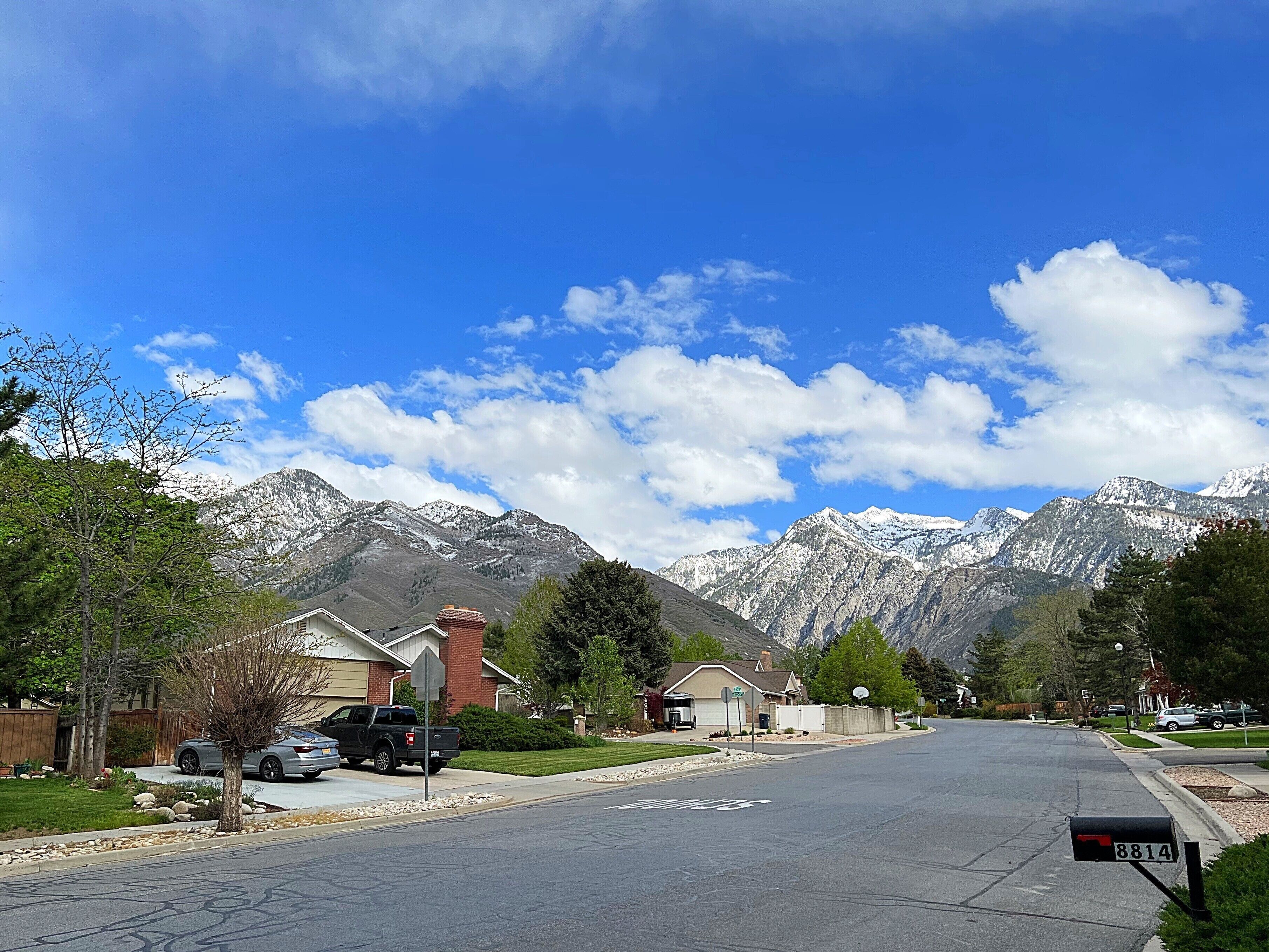 Mountain Views, Hot Tub, King Beds, Cozy, Close to Skiing, +Amenities