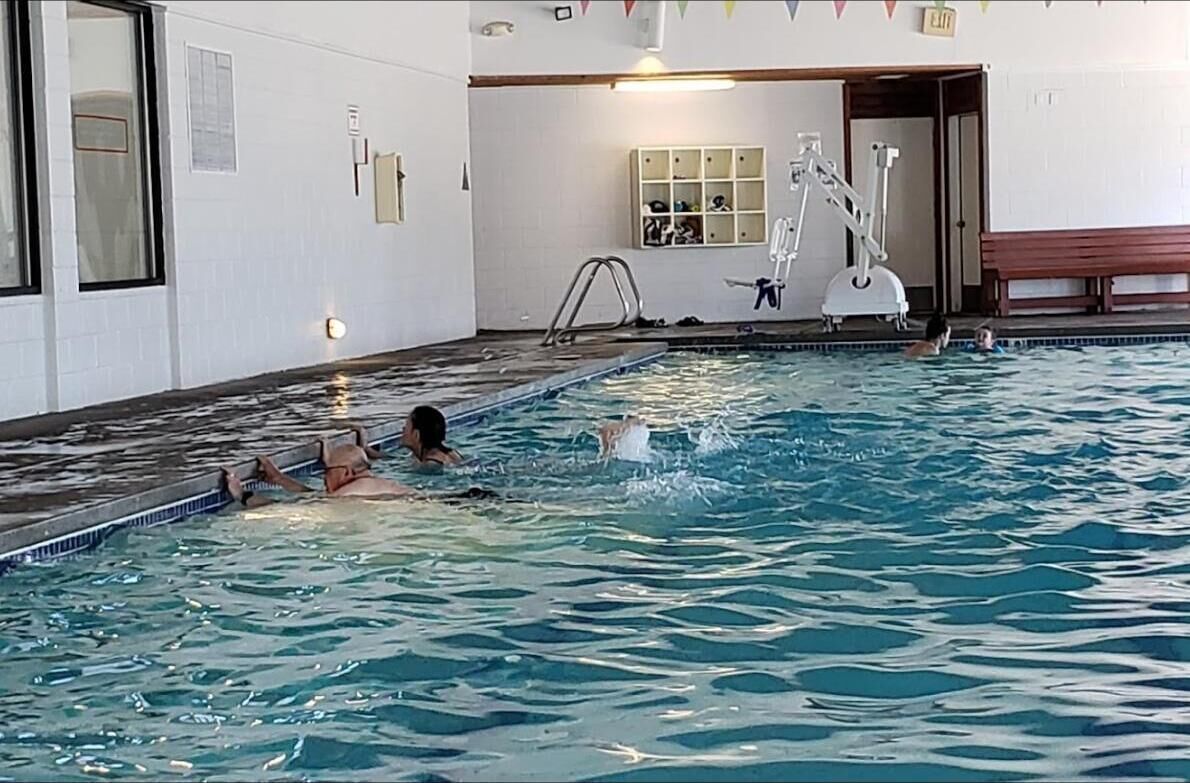 Indoor pool, outdoor pool