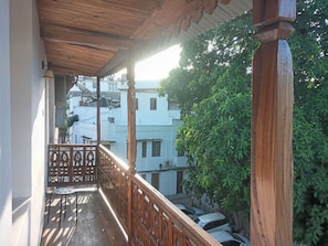 Habitación doble estándar | Vista del balcón