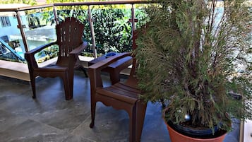 Apartamento, 2 quartos, para fumantes, sacada | Sacada