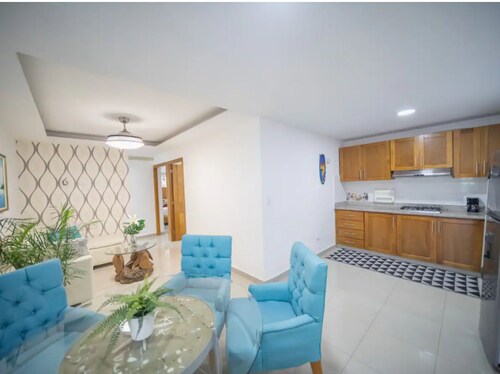 Fully Equipped New 2br Apt-dt2mins To The Beach