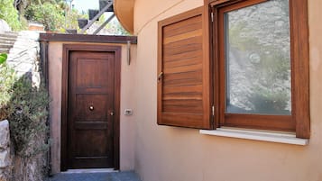 Villa, 1 Schlafzimmer, Raucher, Balkon | Eingangsbereich