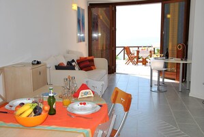 Villa, 1 camera da letto, fumatori, balcone | Ristoranti