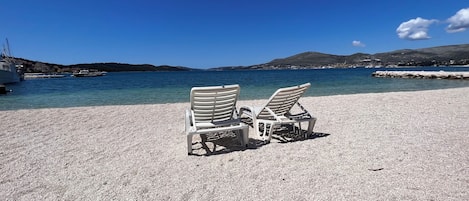 Apartment, 2 Bedrooms, Smoking, Balcony | Beach