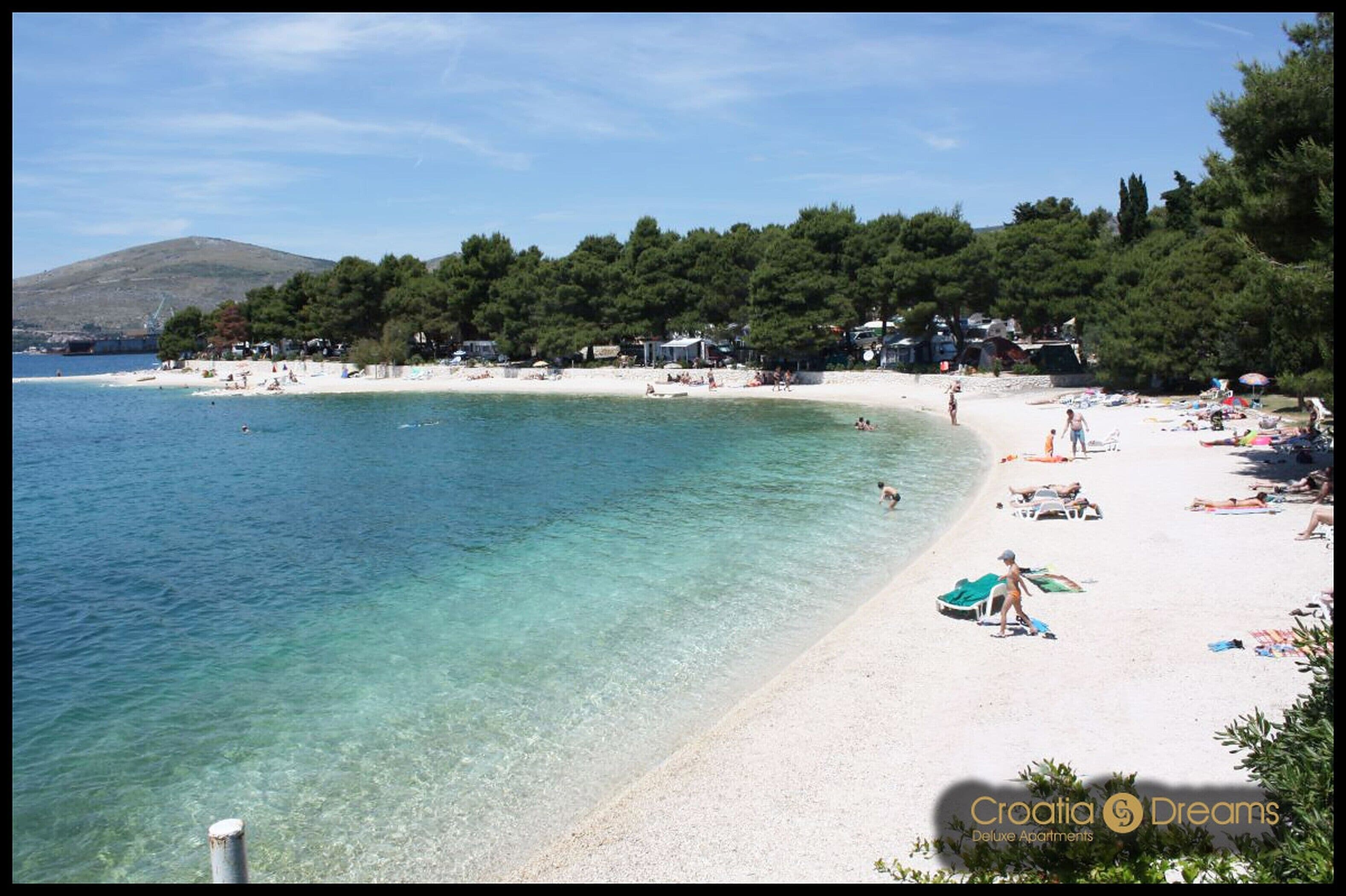 Apartment, 2 Bedrooms, Smoking, Balcony | Beach