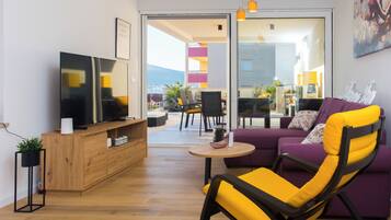 Apartment, 2 Schlafzimmer, Raucher, Balkon | Wohnbereich