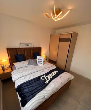4 bedrooms - Oceanview Deluxe Penthouse Apartment With 89m2 Living Space & 90m2 Roof Terrace (Okrug)