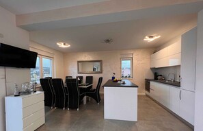 Appartement, 3 chambres, fumeurs, balcon | Intérieur