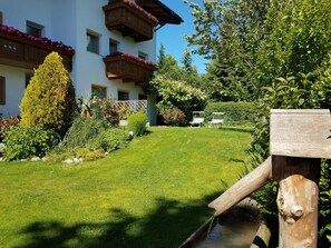 Room, 2 Bedrooms, Accessible, Balcony | Garden
